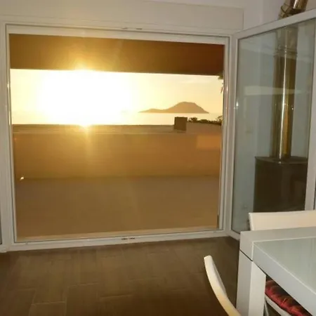 Isla Grosa- Primera Linea Mar Holiday home